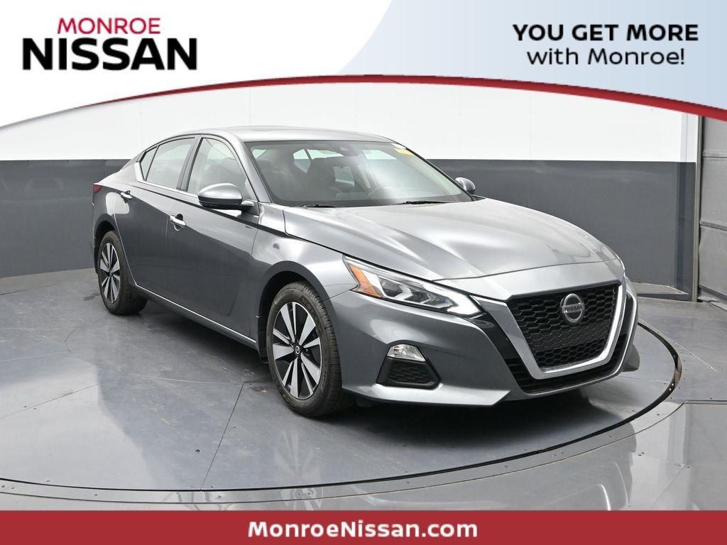 used 2022 Nissan Altima car, priced at $18,689