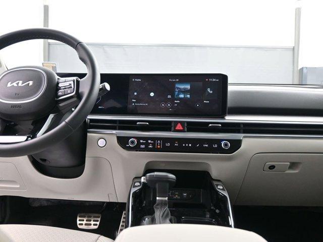used 2025 Kia Sorento car, priced at $36,486