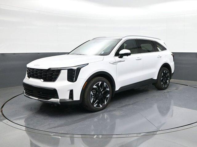 used 2025 Kia Sorento car, priced at $36,486