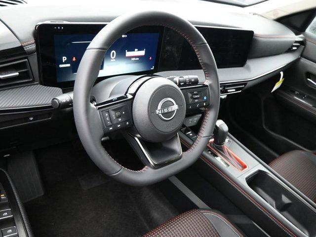 new 2025 Nissan Kicks car, priced at $28,704
