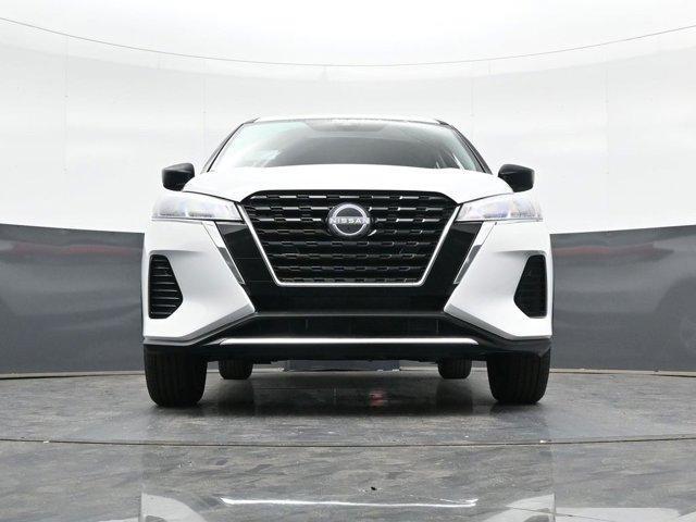 new 2025 Nissan Kicks Play car, priced at $23,141
