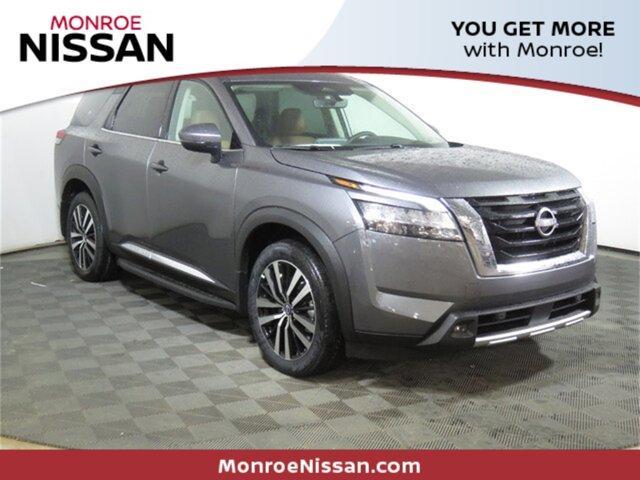 new 2024 Nissan Pathfinder car, priced at $49,969