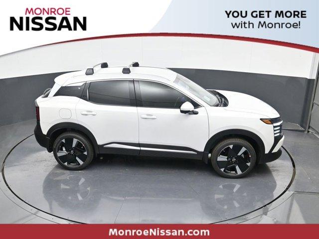 new 2025 Nissan Kicks Play car, priced at $23,141
