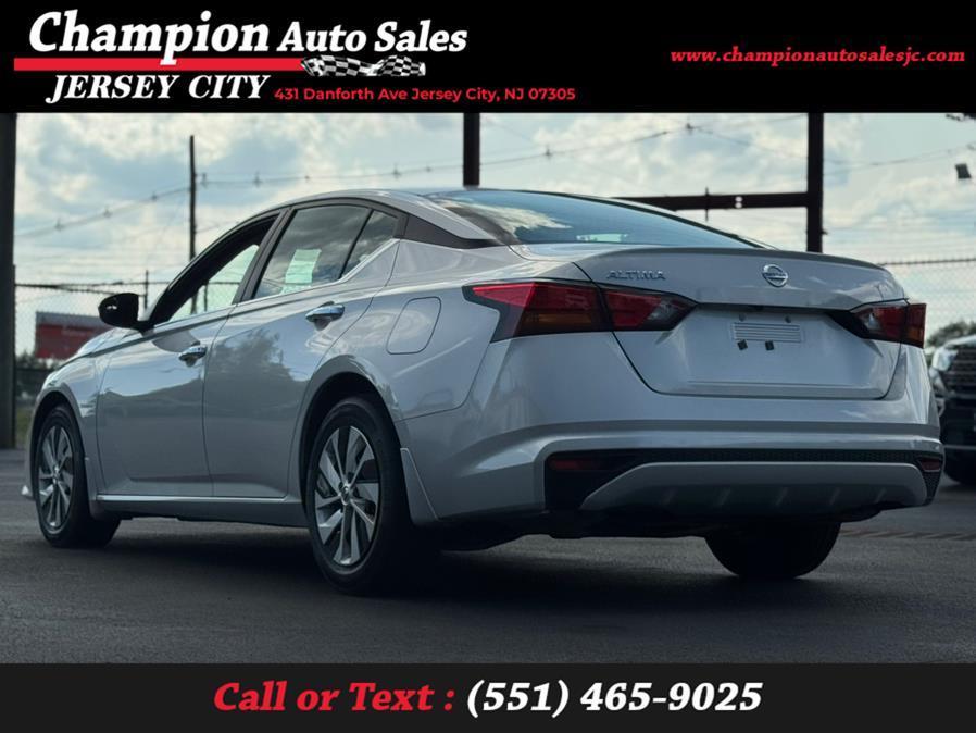 used 2022 Nissan Altima car, priced at $15,995
