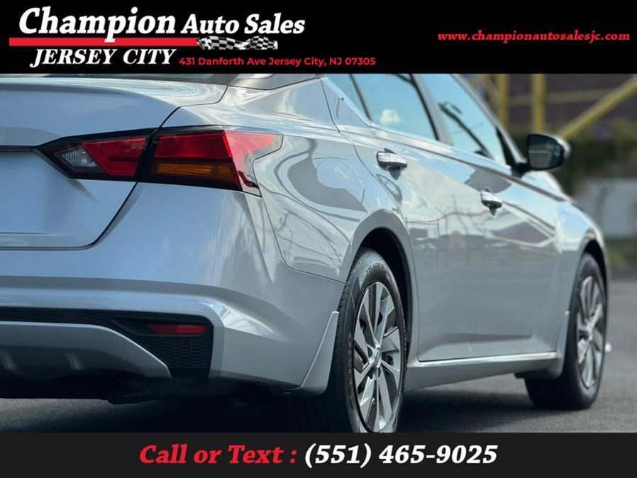used 2022 Nissan Altima car, priced at $15,995