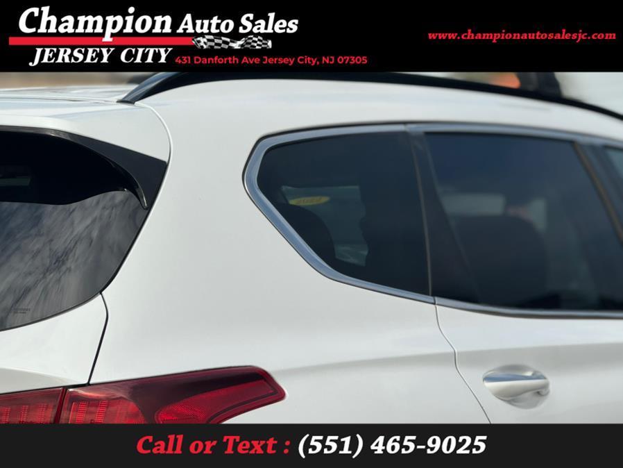 used 2022 Hyundai Santa Fe car, priced at $21,695