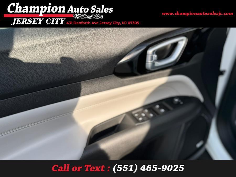used 2022 Jeep Compass car, priced at $20,555