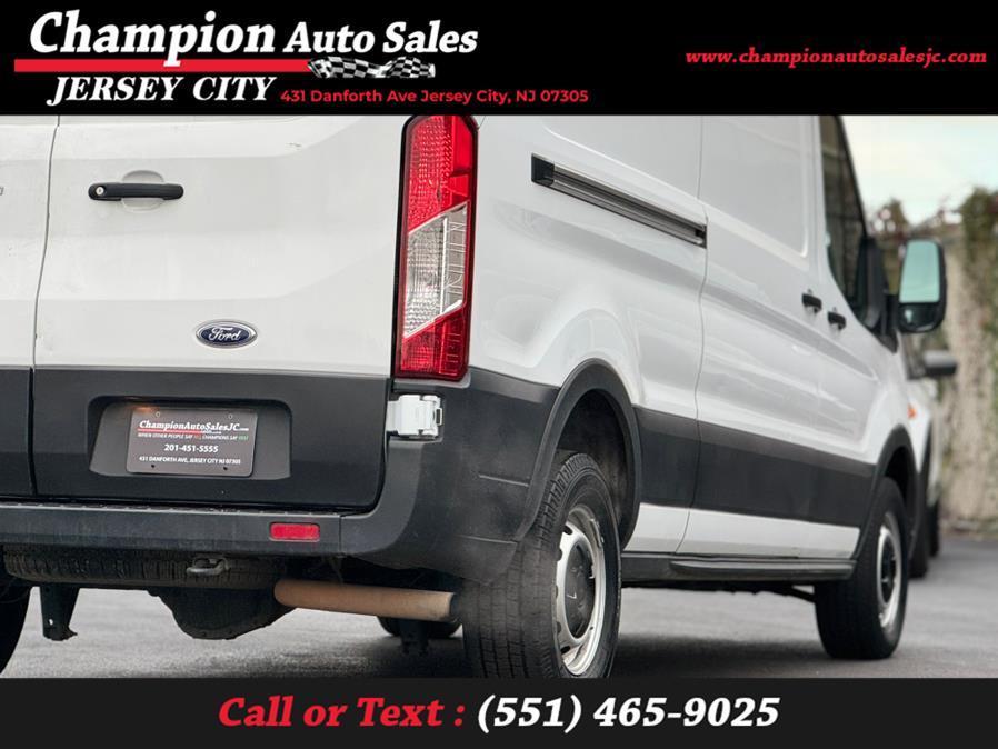 used 2023 Ford Transit-250 car, priced at $28,099