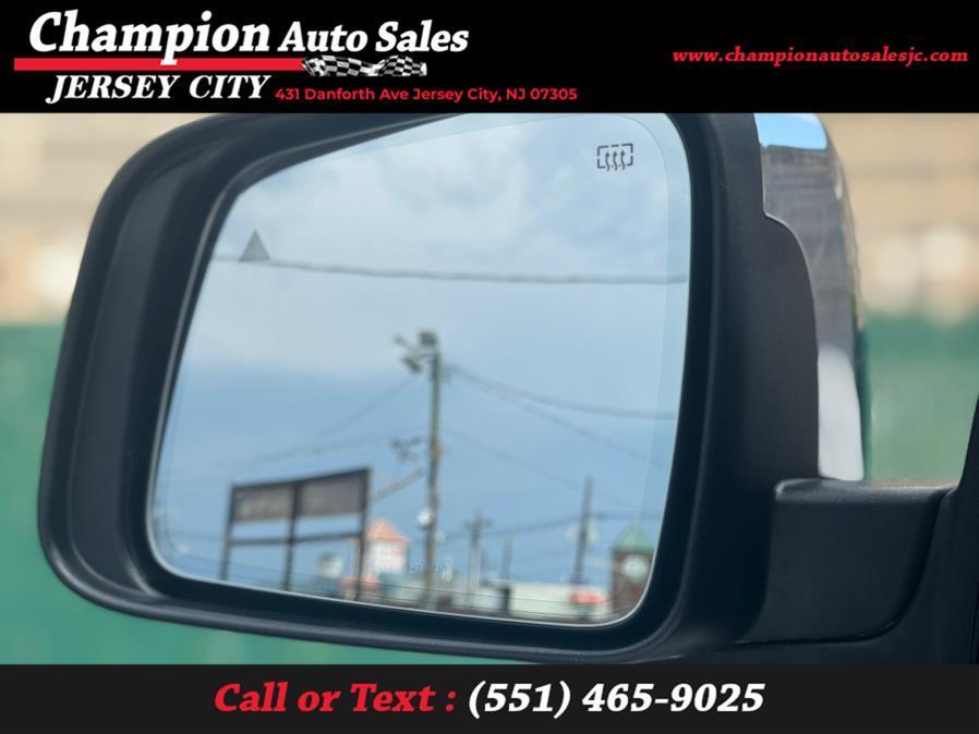 used 2021 Jeep Grand Cherokee car, priced at $19,495