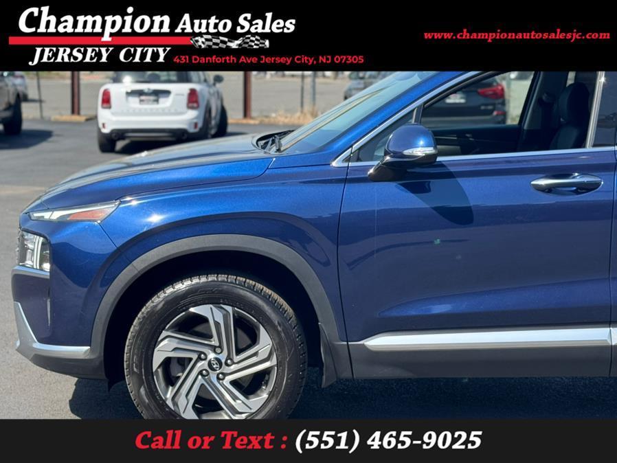 used 2021 Hyundai Santa Fe car, priced at $17,495