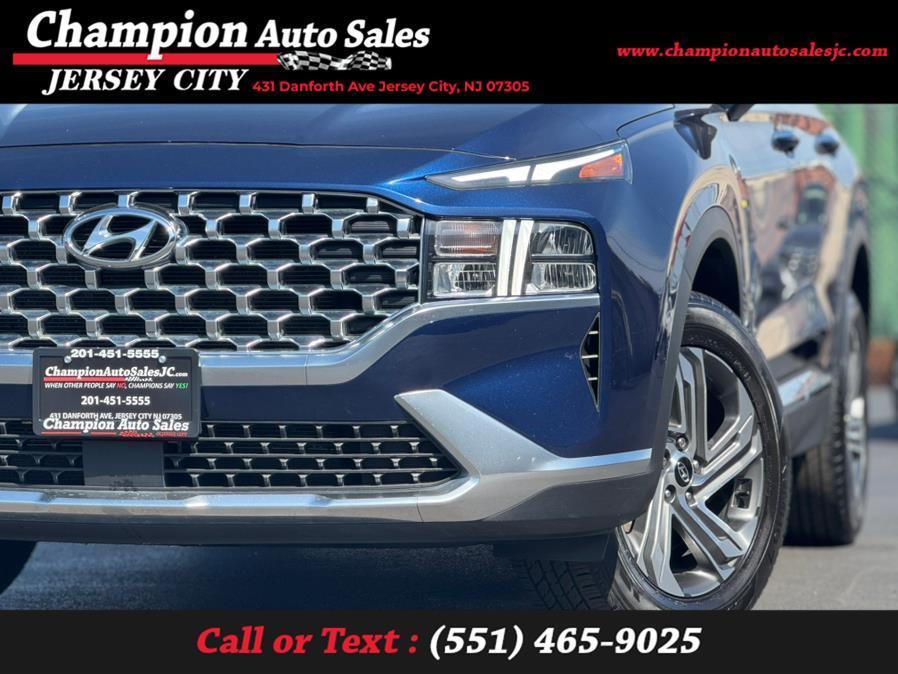 used 2021 Hyundai Santa Fe car, priced at $17,495