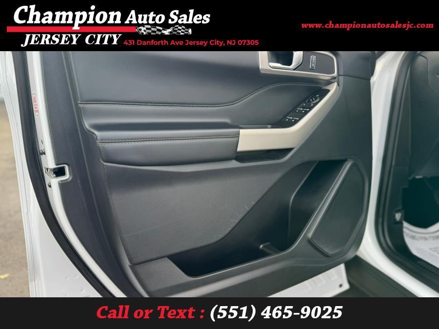 used 2023 Ford Explorer car