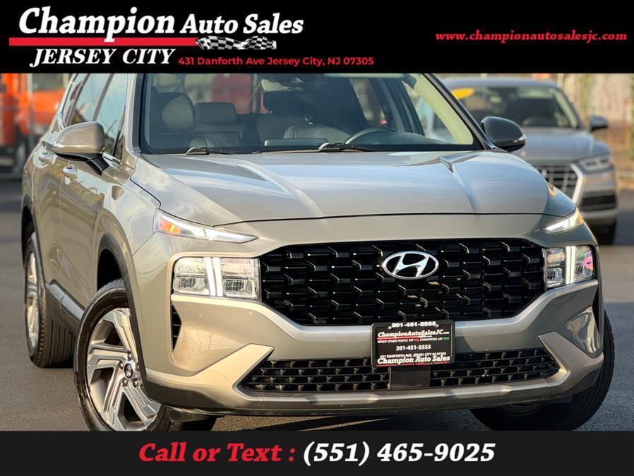 used 2023 Hyundai Santa Fe car, priced at $17,999