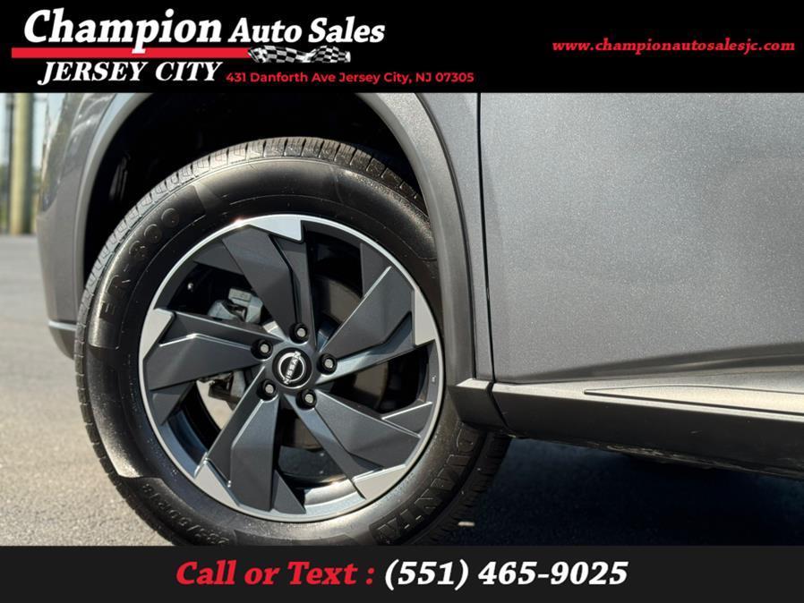 used 2024 Nissan Rogue car, priced at $19,995