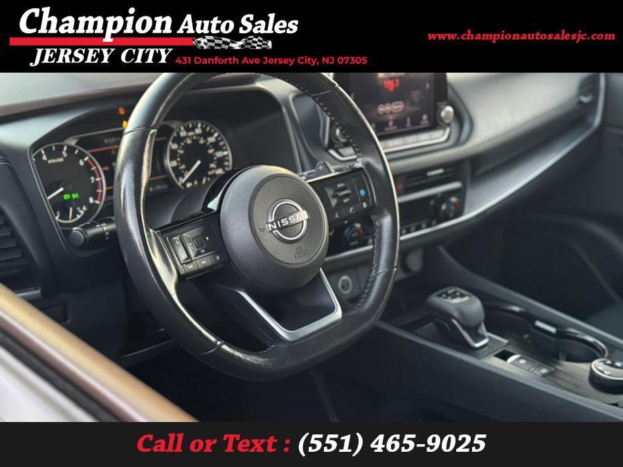 used 2023 Nissan Rogue car, priced at $18,999