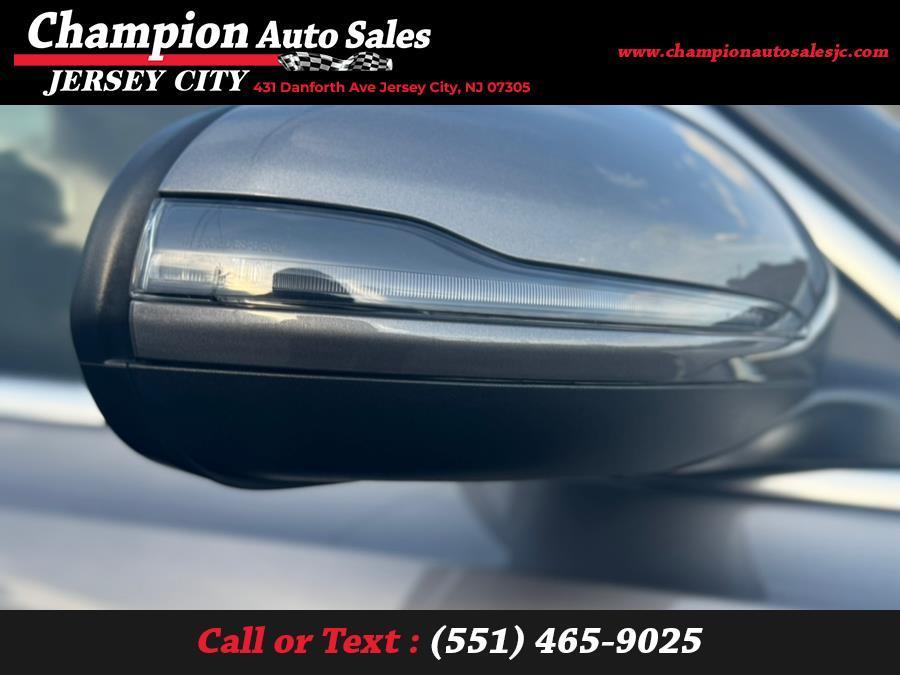 used 2022 Mercedes-Benz GLB 250 car, priced at $20,995