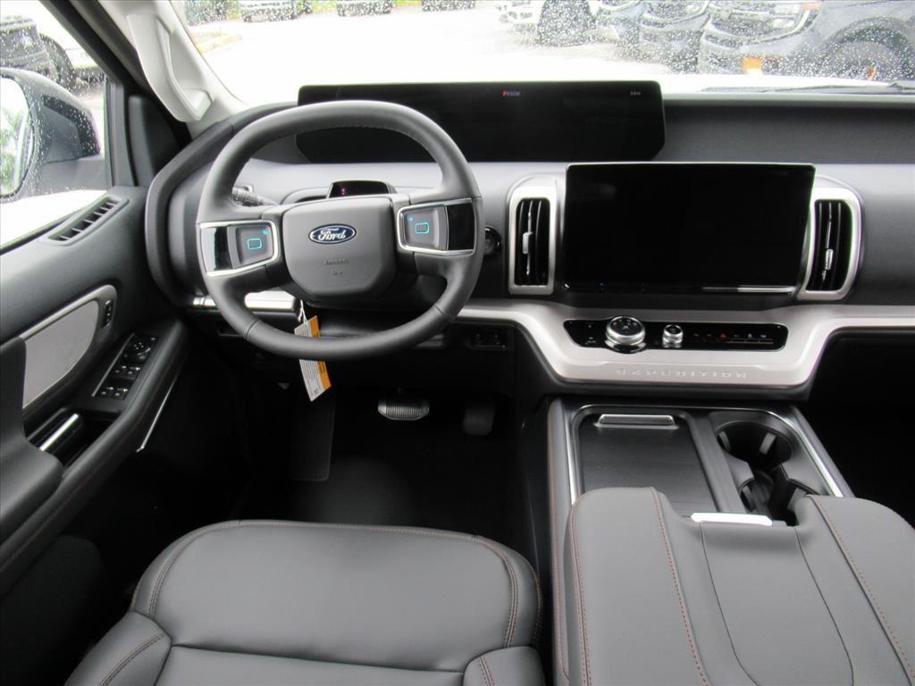 new 2025 Ford Expedition car, priced at $69,840