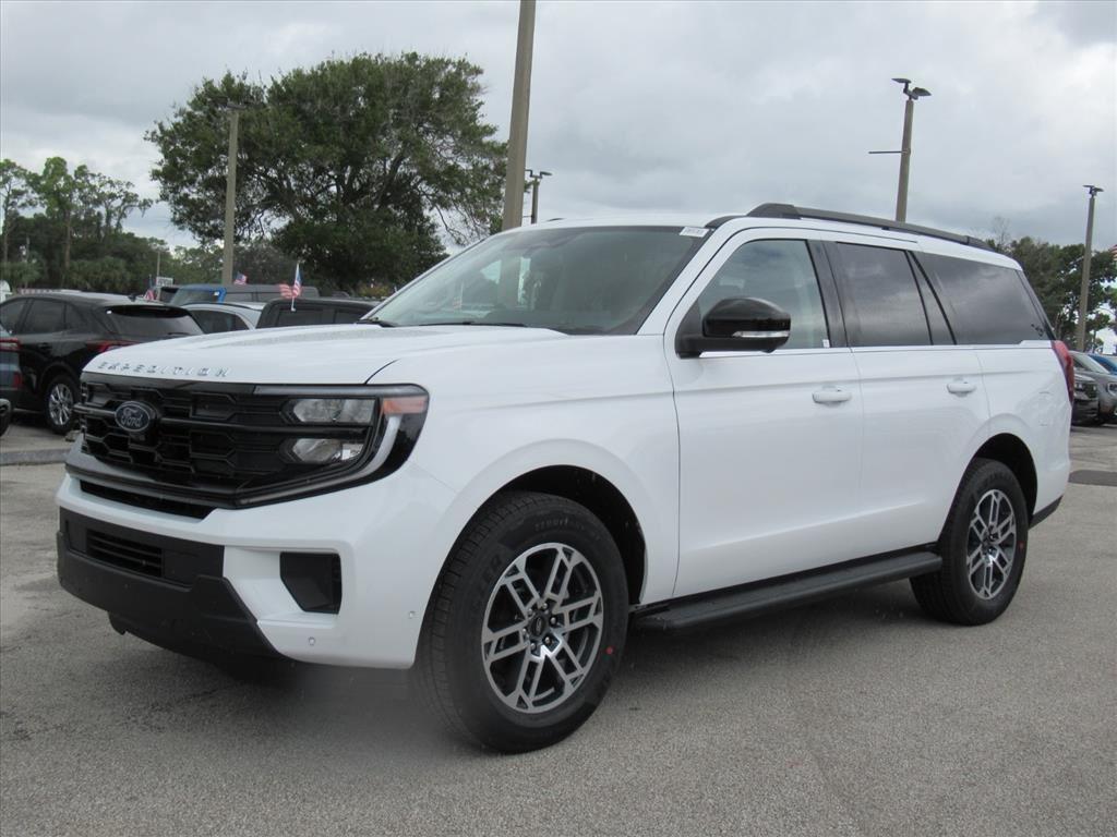new 2025 Ford Expedition car, priced at $69,840