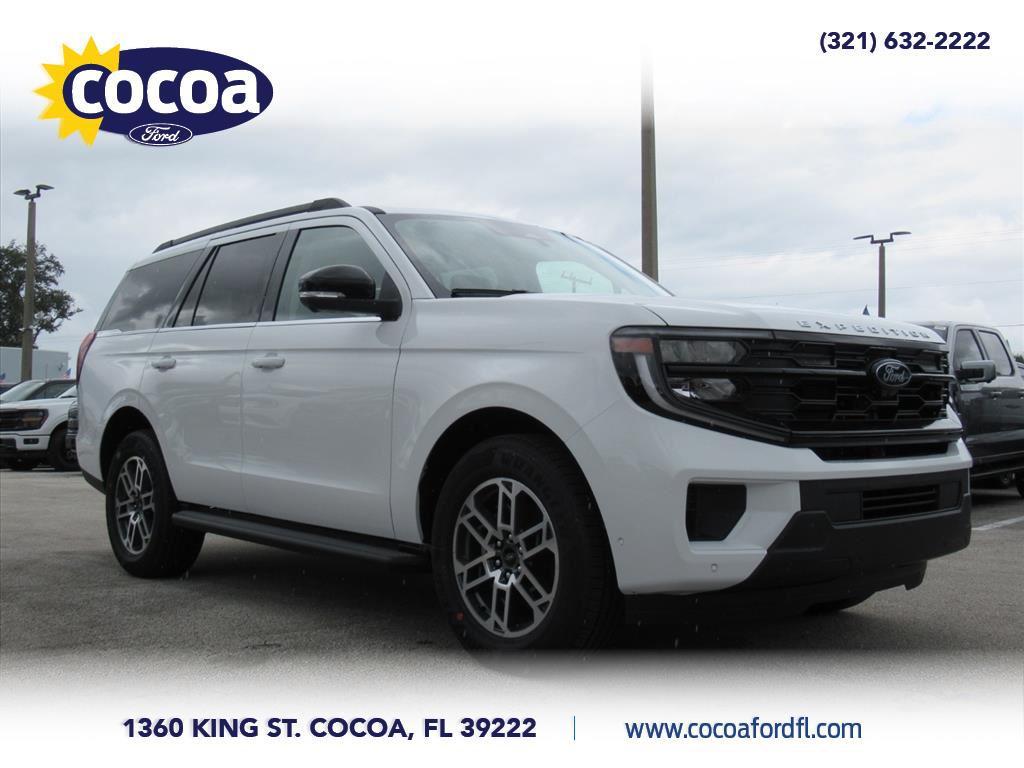 new 2025 Ford Expedition car, priced at $69,840