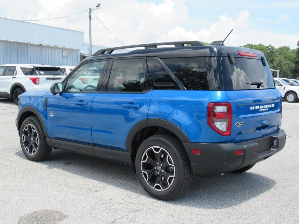 new 2025 Ford Bronco Sport car, priced at $37,015