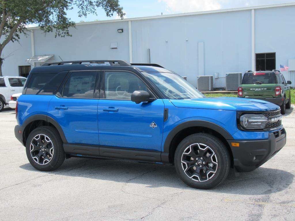 new 2025 Ford Bronco Sport car, priced at $37,015