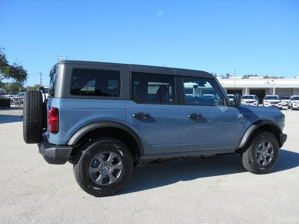 new 2025 Ford Bronco car, priced at $45,025