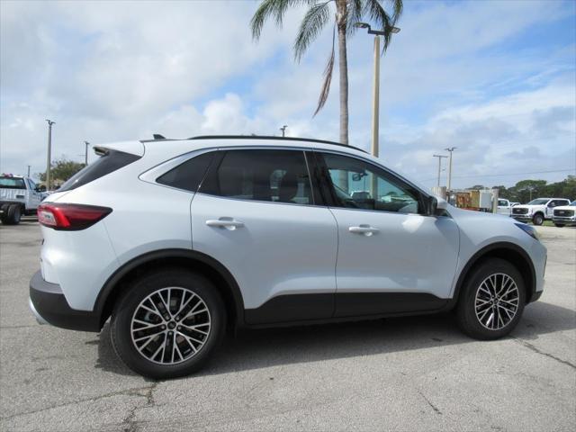 new 2025 Ford Escape car, priced at $40,954