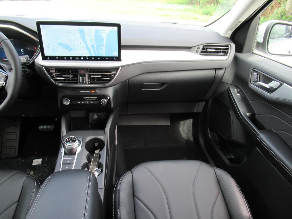 new 2025 Ford Escape PHEV car, priced at $40,334