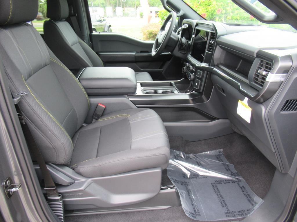 new 2025 Ford F-150 car, priced at $47,599