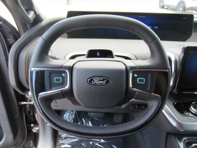new 2025 Ford Expedition car, priced at $79,190