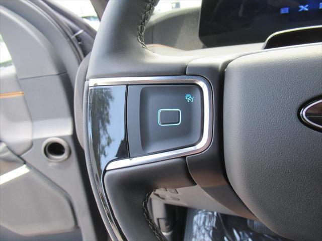 new 2025 Ford Expedition car, priced at $79,190
