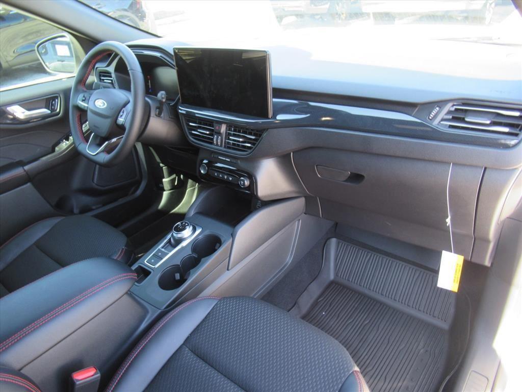 new 2025 Ford Escape car, priced at $27,545