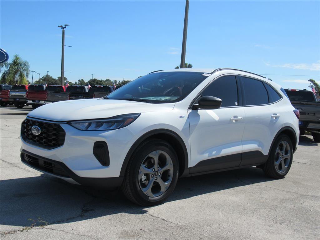 new 2025 Ford Escape car, priced at $27,545