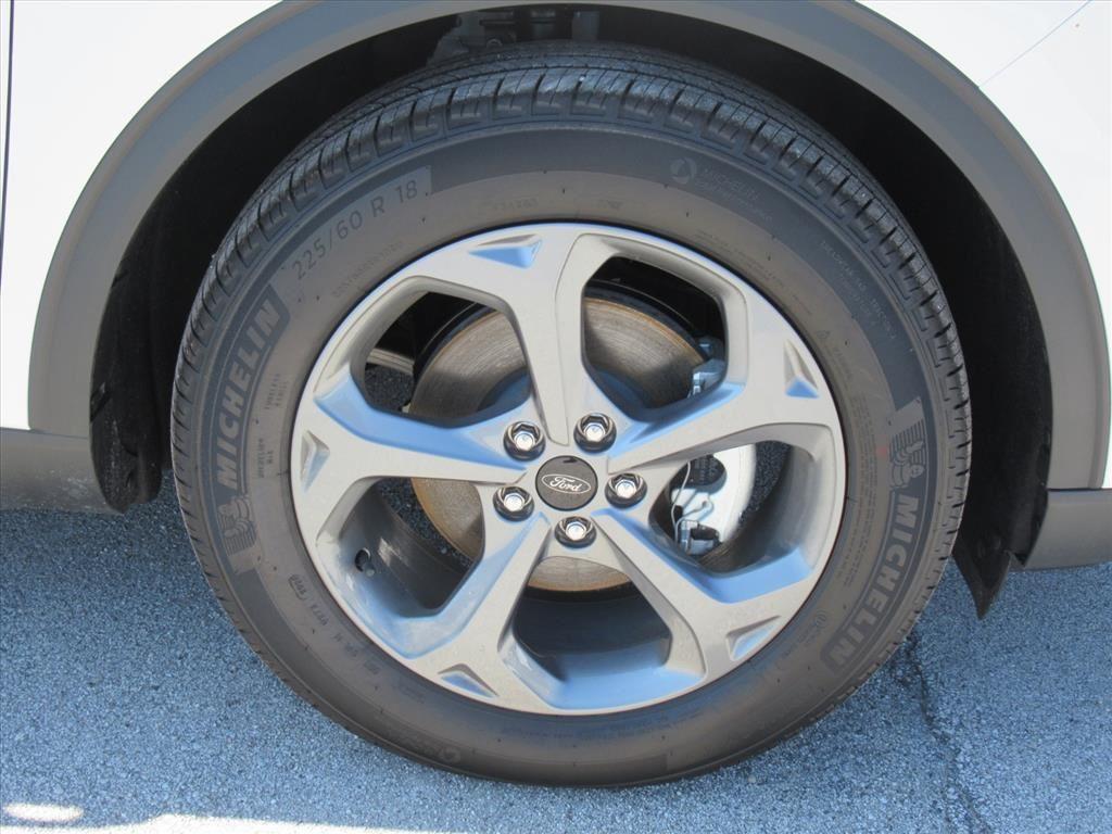 new 2025 Ford Escape car, priced at $27,545