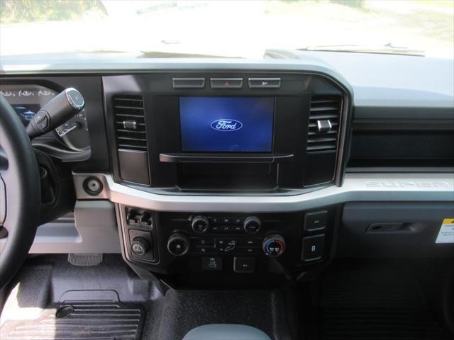new 2024 Ford F-250 car, priced at $49,190