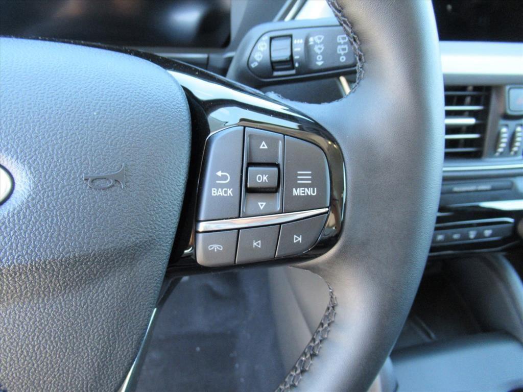 new 2025 Ford Escape car, priced at $30,993