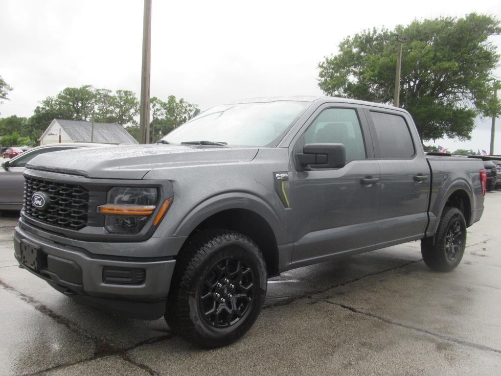 new 2025 Ford F-150 car, priced at $45,660