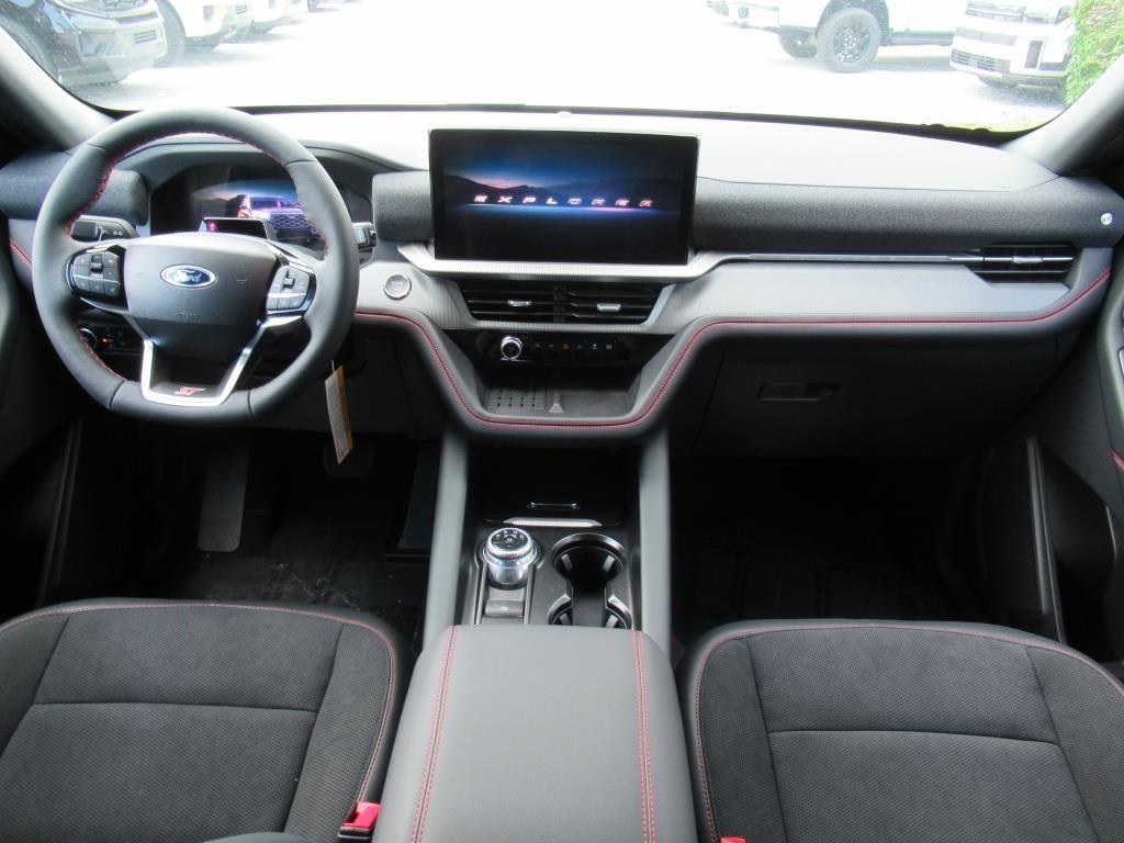 new 2025 Ford Explorer car, priced at $56,930
