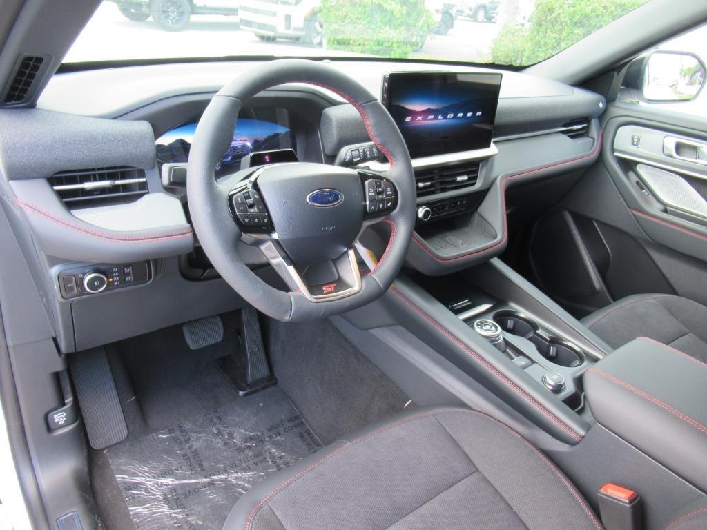new 2025 Ford Explorer car, priced at $56,930