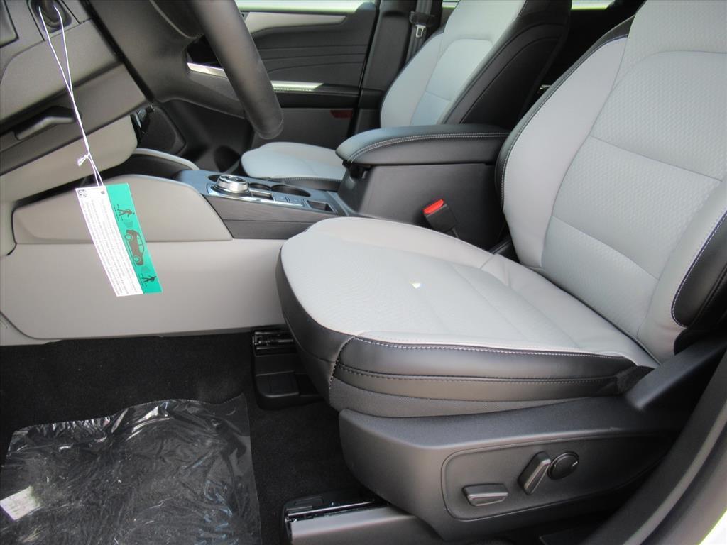 new 2025 Ford Escape PHEV car, priced at $30,098