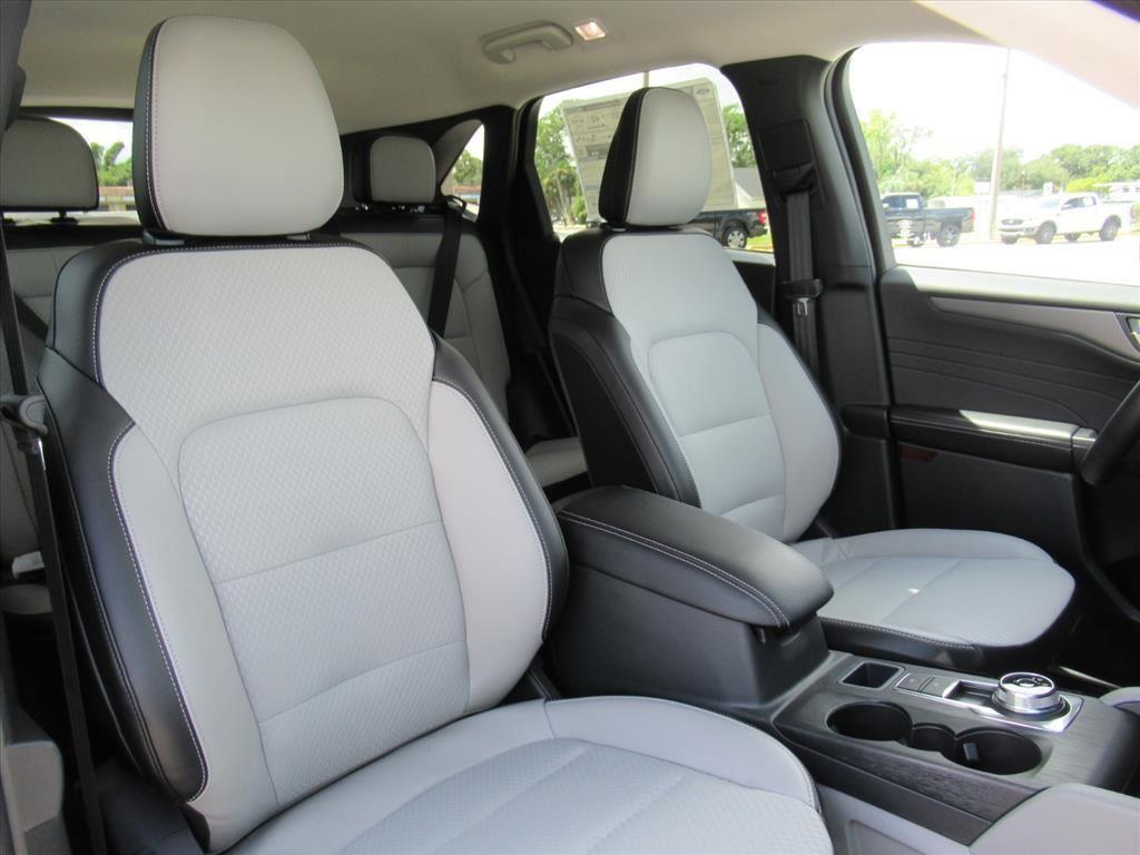 new 2025 Ford Escape PHEV car, priced at $28,741