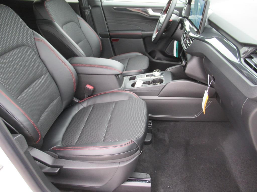 new 2025 Ford Escape car, priced at $29,380