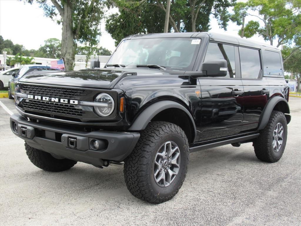new 2025 Ford Bronco car, priced at $61,079