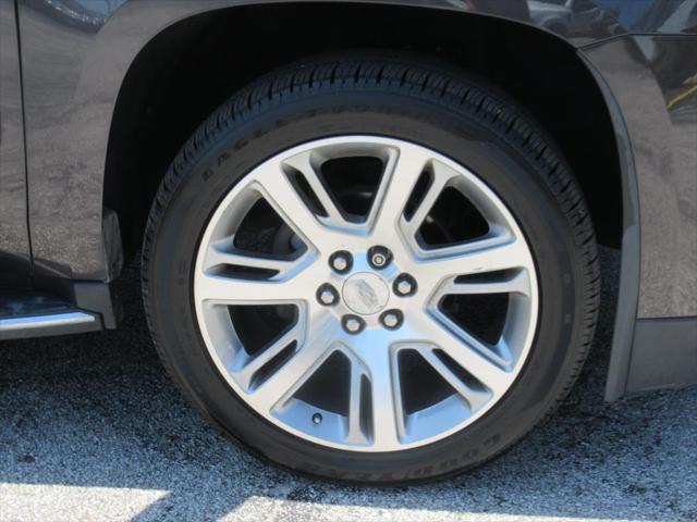 used 2017 Cadillac Escalade ESV car, priced at $27,499