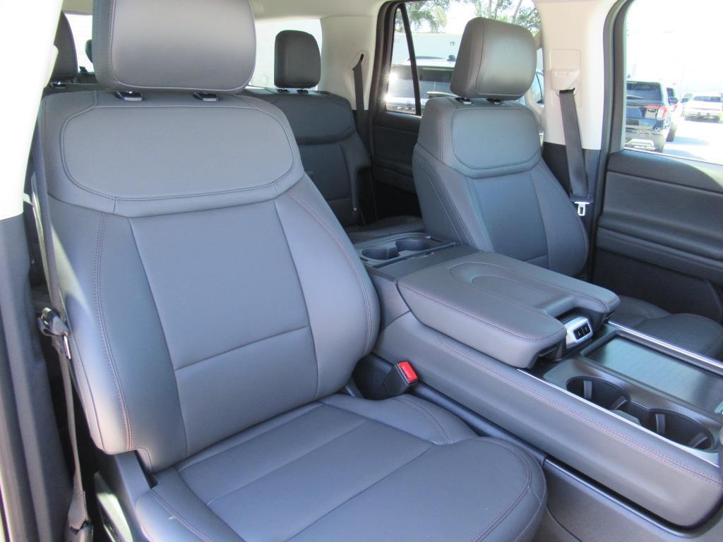 new 2025 Ford Expedition Max car, priced at $71,705