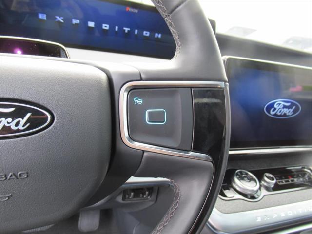 new 2025 Ford Expedition car, priced at $78,238
