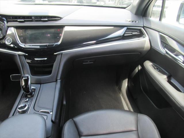 used 2021 Cadillac XT6 car, priced at $31,999
