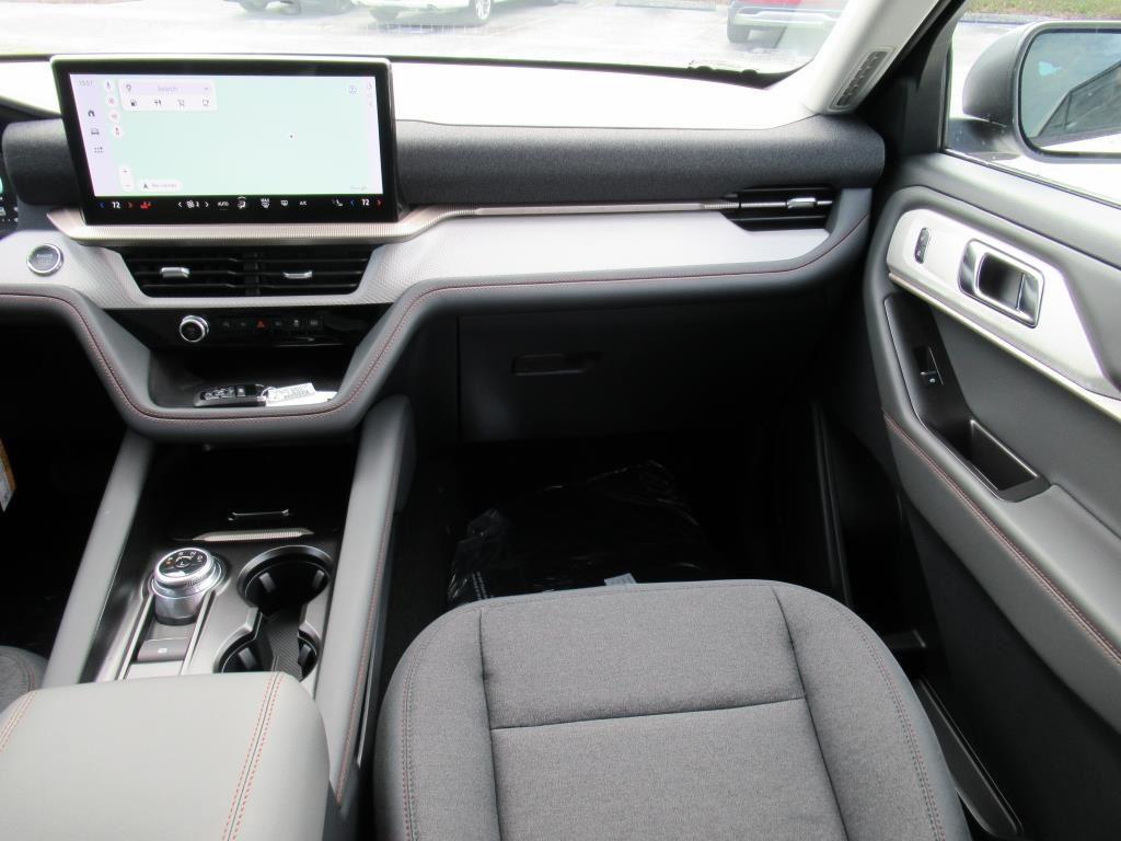 new 2025 Ford Explorer car, priced at $38,187