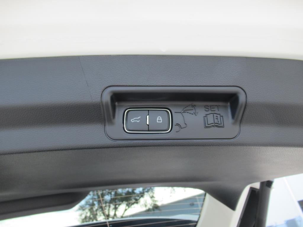 new 2025 Ford Explorer car, priced at $38,187