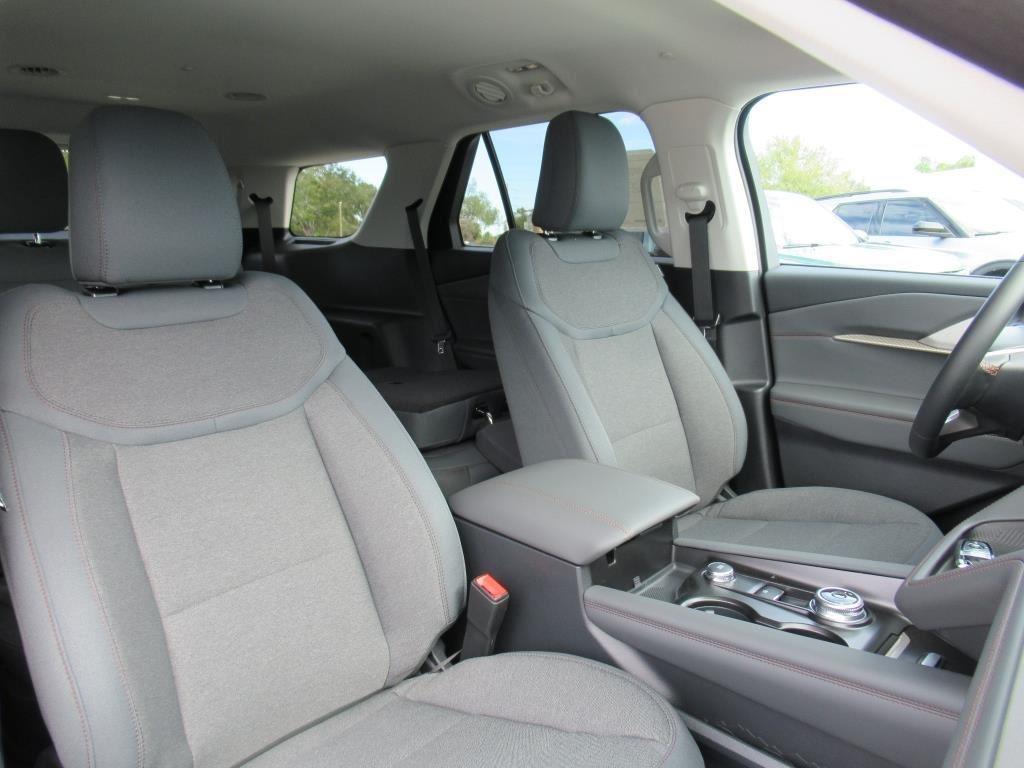 new 2025 Ford Explorer car, priced at $38,187